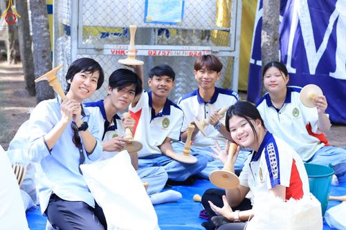 ภาพ No.106914:V.3 ตั้งใจ การเตรียมงาน เก็บงาน การรับบุญของเจ้าหน้าที่หน่วยงานต่างๆ เพื่อโครงการธรรมยาตรา กตัญญูบูชามหาปูชนียาจารย์ พระมงคลเทพมุนี (สด จนฺทสโร) พระผู้ปราบมาร อนุสรณ์สถาน 7 แห่ง ปีที่ 12 ระหว่างวันที่ 2 - 31 มกราคม พ.ศ. 2567