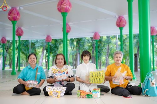 ภาพ No.150448:ชมรมจิตอาสาอนุรักษ์สิ่งแวดล้อม จัดกิจกรรมสหวาระเดือนเกิด ประจำเดือน สิงหาคม วันจันทร์ที่ 26 สิงหาคม พ.ศ. 2567