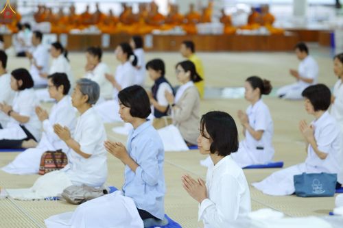 ภาพ No.240032:วันเสาร์ที่ 23 สิงหาคม พ.ศ. 2568 (วันพระ แรม 14 ค่ำ เดือน 9) พิธีบุพเปตพลี ครั้งที่ 169 ร่วมอุทิศบุญแด่หมู่ญาติที่ล่วงลับไปแล้ว และสืบทอดอายุพระพุทธศาสนา ณ หอฉันคุณยายอาจารย์ฯ วัดพระธรรมกาย