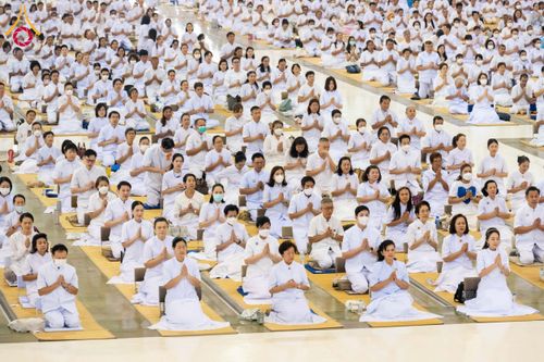 ภาพ No.126579:พิธีบูชาข้าวพระ ในวันอาทิตย์ต้นเดือนที่ 3 มีนาคม พ.ศ. 2567 ณ วัดพระธรรมกาย จ.ปทุมธานี