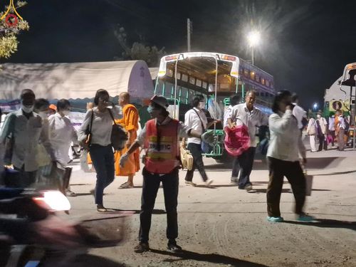 ภาพ No.109947:V.8 พลังทีม การเตรียมงาน เก็บงาน การรับบุญของเจ้าหน้าที่หน่วยงานต่างๆ เพื่อโครงการธรรมยาตรา กตัญญูบูชามหาปูชนียาจารย์ พระมงคลเทพมุนี (สด จนฺทสโร) พระผู้ปราบมาร อนุสรณ์สถาน 7 แห่ง ปีที่ 12 ระหว่างวันที่ 2 - 31 มกราคม พ.ศ.2567