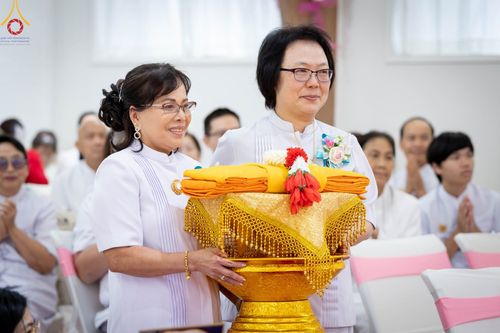ภาพ No.93292:วัดพระธรรมกายซีแอตเติล รัฐวอชิงตัน ประเทศสหรัฐอเมริกา จัดพิธีทอดกฐินสามัคคี วันอาทิตย์ที่ 5 พฤศจิกายน พ.ศ. 2566