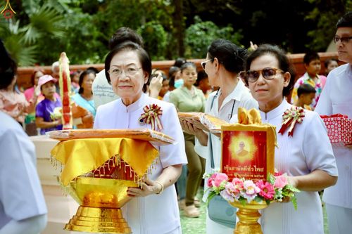 ภาพ No.265373:วันที่ 25 ตุลาคม พ.ศ. 2568 พิธีทอดกฐินสามัคคีทั่วไทย ณ วัดทรงธรรม อ.พนัสนิคม จ.ชลบุรี โดยคณะศิษยานุศิษย์ บูชาธรรม 81 ปี หลวงพ่อธัมมชโย