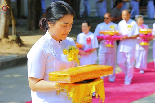 ภาพ No.183826:พิธีทอดกฐิน ณ ศูนย์กัลยาณมิตรพิจิตร ในโครงการทอดกฐินสามัคคีทั่วไทย 30,000 วัด บูชาธรรม 80 ปี หลวงพ่อธัมมชโย โดยคณะศิษยานุศิษย์วัดพระธรรมกาย วันที่ 11 พฤศจิกายน พ.ศ. 2567