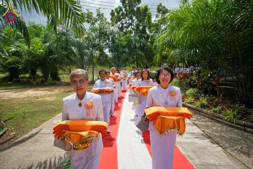 ภาพ No.168921:พิธีทอดกฐินสามัคคีซื้อที่ดินและสร้างเสนาสนะทุกสิ่ง ณ ศูนย์ปฏิบัติธรรมลำปาง อ.เมืองลำปาง จ.ลำปาง วันพุธที่ 23 ตุลาคม พ.ศ. 2567