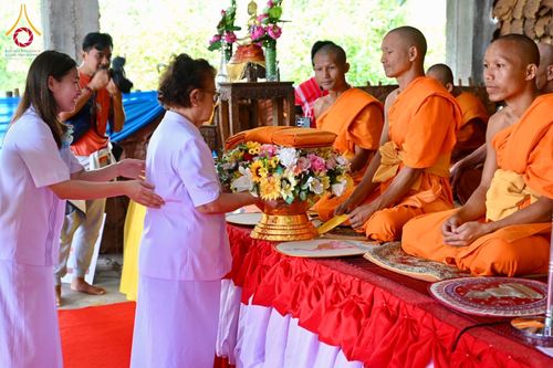 ภาพ No.183201:พิธีทอดกฐิน ณ วัดแม่ลิดหลวง จ.แม่ฮ่องสอน ในโครงการทอดกฐินสามัคคีทั่วไทย 30,000 วัด บูชาธรรม 80 ปี หลวงพ่อธัมมชโย โดยคณะศิษยานุศิษย์วัดพระธรรมกาย วันศุกร์ที่ 19 ตุลาคม พ.ศ. 2567