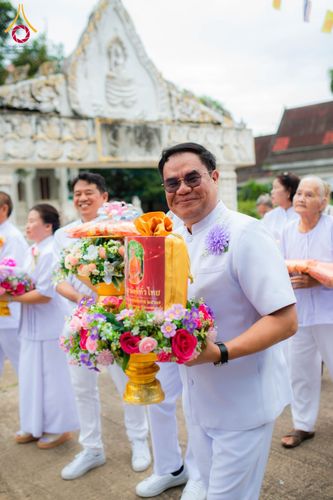 ภาพ No.178241:พิธีทอดกฐิน ณ วัดหนองไผ่ ต.โพธิ์ทอง อ.ปางศิลาทอง จ.กำแพงเพชร ในโครงการทอดกฐินสามัคคีทั่วไทย 30,000 วัด บูชาธรรม 80 ปี หลวงพ่อธัมมชโย โดยคณะศิษยานุศิษย์วัดพระธรรมกาย วันที่ 6 พฤศจิกายน พ.ศ. 2567