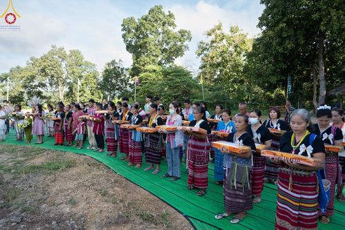 ภาพ No.94179:พิธีทอดกฐินสามัคคีทั่วไทย 5,000 วัด ณ วัดป่าหมาก จ.แม่ฮ่องสอน วันที่ 11 พฤศจิกายน พ.ศ. 2566