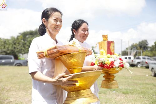 ภาพ No.252047:วันที่ 11 ตุลาคม พ.ศ. 2568 พิธีทอดกฐินสามัคคีทั่วไทย 30,000 วัด โดยคณะศิษยานุศิษย์ บูชาธรรม 81 ปี หลวงพ่อธัมมชโย ณ วัดใหม่เจริญสุข อ.เลาขวัญ จ.กาญจนบุรี