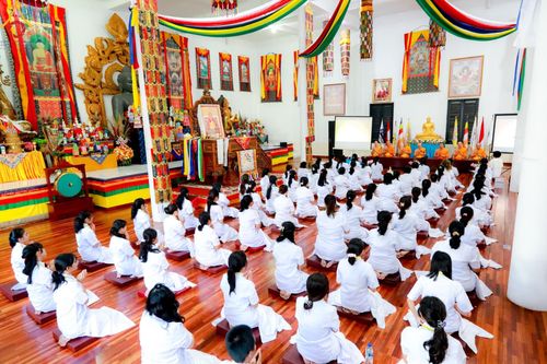 ภาพ No.151758:โครงการอบรมอุบาสิกาแก้ว บรมพุทโธ ประเทศอินโดนีเซีย ระหว่างวันที่ 16 - 22 สิงหาคม พ.ศ. 2567 ณ วัด Graha Padmasambhava