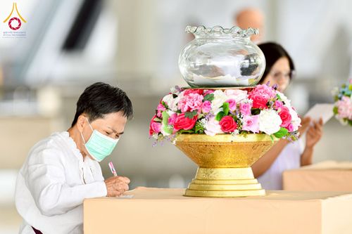 ภาพ No.217081:วันเสาร์ที่ 12 เมษายน พ.ศ. 2568 พิธีบุพเปตพลี ครั้งที่ 162 ร่วมอุทิศบุญแด่หมู่ญาติที่ล่วงลับไปแล้ว และพิธีถวายภัตตาหารเมนูสวรรค์ ณ หอฉันคุณยายอาจารย์ฯ วัดพระธรรมกาย