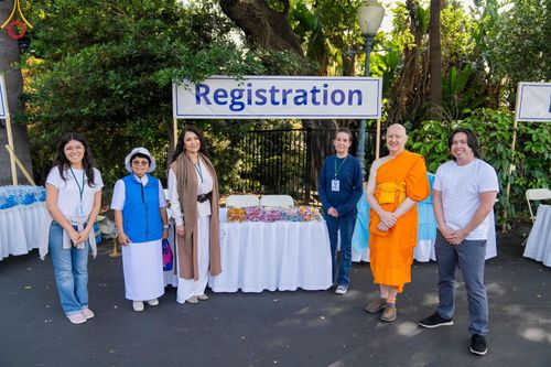 ภาพ No.138209:วิสาขบูชานานาชาติ วัดพระธรรมกายแคลิฟอร์เนีย ประเทศสหรัฐอเมริกา วันพุธที่ 22 พฤษภาคม พ.ศ. 2567