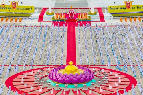 ภาพ No.252857:วันที่ 10 ตุลาคม พ.ศ. 2568 พิธีปลูกต้นทรัพย์บานชื่น ณ ลานธรรม วัดพระธรรมกาย