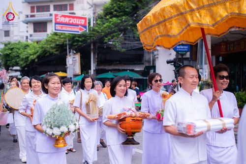 ภาพ No.178502:พิธีทอดกฐิน ณ วัดดวงแข แขวงรองเมือง เขตปทุมวัน กรุงเทพฯ ในโครงการทอดกฐินสามัคคีทั่วไทย 30,000 วัด บูชาธรรม 80 ปี หลวงพ่อธัมมชโย โดยคณะศิษยานุศิษย์วัดพระธรรมกาย วันที่ 15 พฤศจิกายน พ.ศ. 2567