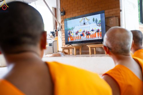 ภาพ No.140289:Photo Story มหัศจรรย์วัดดงดินแดง  EP.8  ภาพการเตรียมงาน การปฎิบัติงาน ของเหล่าผู้ทุ่มเทและเสียสละ เพื่อความสำเร็จของความมหัศจรรย์ ณ วัดดงดินแดง ต.ม่อนจอง อ.อมก๋อย จ.เชียงใหม่ วันที่ 1-7 เมษายน พ.ศ. 2567