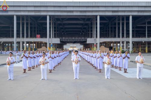 ภาพ No.180493:พิธีบรรพชาอุปสมบท โครงการอุปสมบทบูชาธรรมมหาปูชนียาจารย์ ประจำปีพุทธศักราช 2567 วันเสาร์ที่ 7 ธันวาคมพ.ศ. 2567 ณ วัดพระธรรมกาย จ.ปทุมธานี