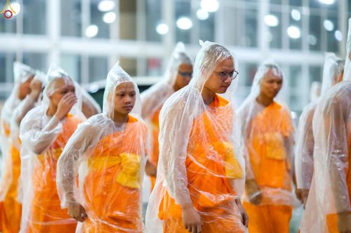 ภาพ No.244163:วันที่ 7 กันยายน พ.ศ. 2568 พิธีจุดประทีป วันครูผู้ค้นพบวิชชาธรรมกาย ณ ลานธรรมฯ และวิหารคด วัดพระธรรมกาย