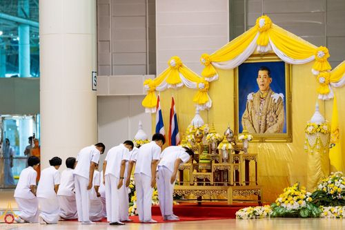 ภาพ No.84281:พิธีเจริญพระพุทธมนต์ ปฏิบัติธรรม เจริญสมาธิภาวนา เพื่อถวายพระพรชัยมงคล และถวายพระราชกุศลแด่พระบาทสมเด็จพระปรเมนทรรามาธิบดีศรีสินทรมหาวชิราลงกรณ พระวชิรเกล้าเจ้าอยู่หัว เนื่องในวันเฉลิมพระชนมพรรษา วันที่ 28 กรกฎาคม พ.ศ. 2566