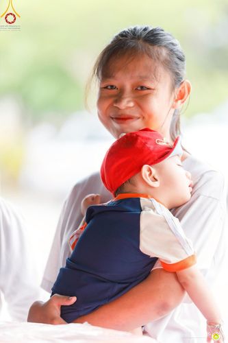 ภาพ No.215907:วันพฤหัสบดีที่ 3 เมษายน พ.ศ. 2568 พิธีบรรพชาสามเณร ภาคฤดูร้อน รุ่นที่ 15  บูชาธรรมหลวงพ่อธัมมชโย 81 ปี 81 รูป ณ ศูนย์ปฏิบัติธรรมสวนผึ้ง จ.ราชบุรี