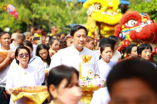 ภาพ No.100681:พิธีทอดกฐินสามัคคีทั่วไทย 5,000 วัด ณ วัดมงคลรัตน์ จ.ปทุมธานี วันที่ 26 พฤศจิกายน พ.ศ. 2566