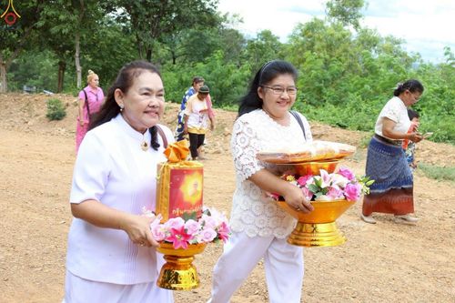 ภาพ No.267690:วันที่ 25 ตุลาคม พ.ศ. 2568 พิธีทอดกฐินสามัคคีทั่วไทย ณ วัดทับกระดาษ ต.นิคมกระเสียว อ.ด่านช้าง จ.สุพรรณบุรี โดยคณะศิษยานุศิษย์ บูชาธรรม 81 ปี หลวงพ่อธัมมชโย