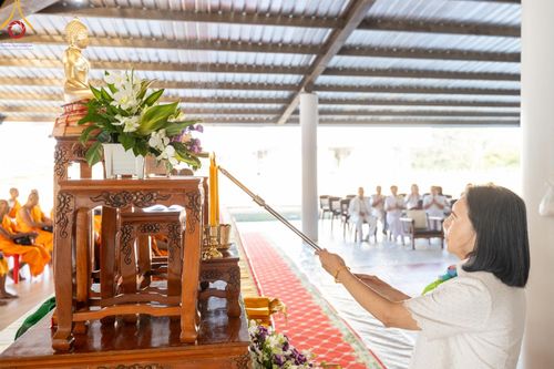 ภาพ No.123836:พิธีถวายสังฆทาน 323 วัด 4 จังหวัดชายแดนภาคใต้ ครั้งที่ 166 ณ ศูนย์ปฏิบัติธรรมภาคใต้ อ.บางกล่ำ จ.สงขลา วันเสาร์ที่ 17 กุมภาพันธ์ พ.ศ. 2567