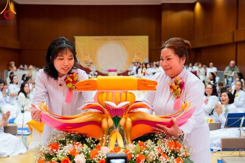 ภาพ No.100962:พิธีทอดกฐินวัดพุทธเวียนนา ประเทศออสเตรีย วันอาทิตย์ที่ 26 พฤศจิกายน พ.ศ. 2566