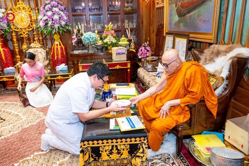 ภาพ No.159297:วันศุกร์ที่ 25 กันยายน พ.ศ. 2567 วัดพระธรรมกาย มูลนิธิธรรมกาย และคณะศิษยานุศิษย์ฯ ร่วมสมทบกัปปิยภัณฑ์ จำนวน 200,000 บาท สนับสนุนสำนักงานเจ้าคณะใหญ่หนตะวันออก ฝ่ายสาธารณสงเคราะห์ของมหาเถรสมาคม เพื่อช่วยเหลือผู้ประสบอุทกภัย