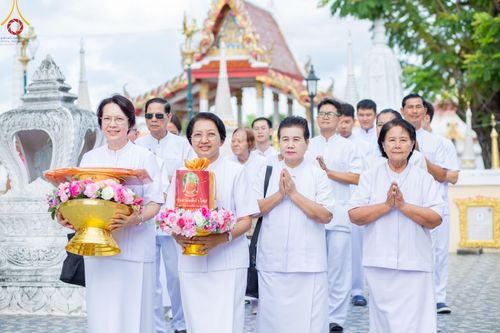 ภาพ No.166137:พิธีทอดกฐิน ณ วัดโพธิ์เลื่อน อ.เมือง จ.ปทุมธานี ในโครงการกฐินสามัคคีทั่วไทย 30,000 วัด บูชาธรรม 80 ปี หลวงพ่อธัมมชโย โดยคณะศิษยานุศิษย์วัดพระธรรมกาย วันที่ 20 ตุลาคม พ.ศ. 2567