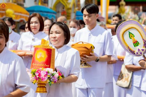 ภาพ No.264761:วันที่ 23 ตุลาคม พ.ศ. 2568 พิธีทอดกฐินสามัคคีทั่วไทย 30,000 วัด โดยคณะศิษยานุศิษย์ บูชาธรรม 81 ปี หลวงพ่อธัมมชโย ณ วัดอัยยิการาม อ.คลองหลวง จ.ปทุมธานี