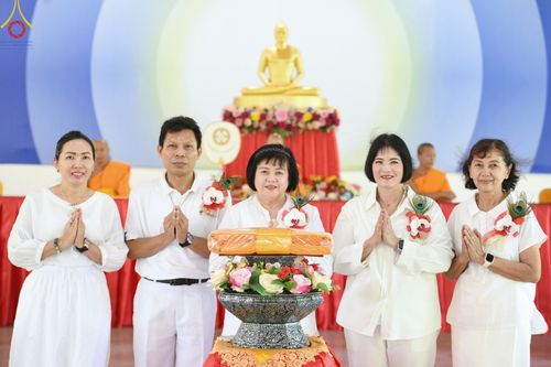 ภาพ No.132943:พิธีทอดผ้าป่าสามัคคีเพื่อสร้างทุกสิ่ง ณ ศูนย์ปฏิบัติธรรมบุญประสาน ต.พญาเย็น อ.ปากช่อง จ.นครราชสีมา