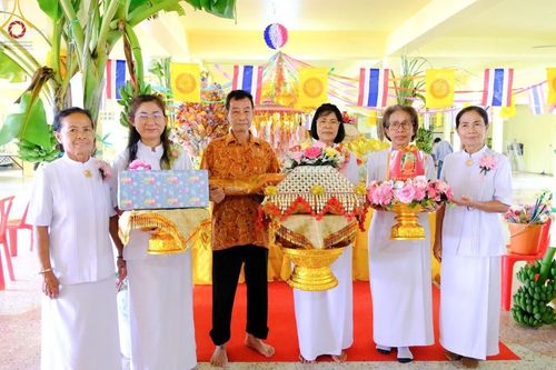 ภาพ No.163506:โครงการกฐินสามัคคีทั่วไทย 30,000 วัด บูชาธรรม 80 ปี หลวงพ่อธัมมชโย โดย คณะศิษยานุศิษย์วัดพระธรรมกาย ณ วัดสว่างสามัคคี จ.เพชรบูรณ์ วันที่ 20 ตุลาคม พ.ศ. 2567