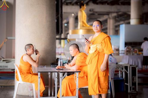 ภาพ No.220531:วันที่ 22 - 25 เมษายน พ.ศ. 2568 การต้อนรับพักค้างพระสังฆาธิการ และการเก็บงานพักค้าง เพื่องานวันคุ้มครองโลก ณ วัดพระธรรมกาย