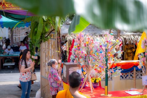 ภาพ No.94487:พิธีทอดกฐินสามัคคีทั่วไทย 5,000 วัด ณ วัดโบสถ์อินทรสารเพชร แขวงคูหาสวรรค์ เขตภาษีเจริญ กรุงเทพมหานคร วันที่ 12 พฤศจิกายน พ.ศ. 2566