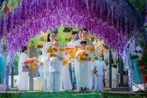 ภาพ No.178923:พิธีทอดกฐิน ณ ศูนย์ธุดงคสถานบ้านหมี่ อ.บ้านหมี่ จ.ลพบุรี ในโครงการกฐินสามัคคีทั่วไทย 30,000 วัด บูชาธรรม 80 ปี หลวงพ่อธัมมชโย โดยคณะศิษยานุศิษย์วัดพระธรรมกาย วันที่ 10 พฤศจิกายน พ.ศ. 2567