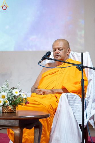 ภาพ No.139813:PhotoStory มหาศรัทธา ธรรมยาตราศรีลังกา EP.2 พิธีเปิดโครงการสยาม-ลังกา ธรรมยาตรา ฉลองเทศกาลวิสาขบูชาแห่งชาติ ศรีลังกา บูชาธรรม 80 ปีหลวงพ่อธัมมชโย เมื่อวันที่ 17 พฤษภาคม พ.ศ. 2567