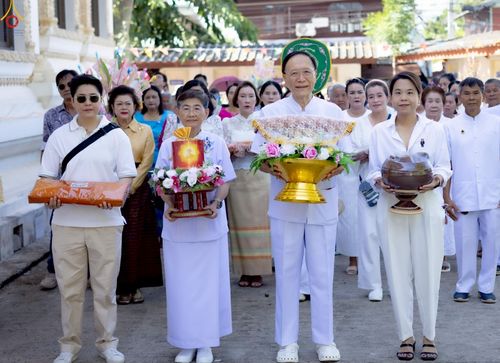 ภาพ No.257653:วันที่ 18 ตุลาคม พ.ศ. 2568 พิธีทอดกฐินสามัคคีทั่วไทย 30,000 วัด โดยคณะศิษยานุศิษย์ บูชาธรรม 81 ปี หลวงพ่อธัมมชโย ณ วัดหัวหิน บ้านสะอาด อ.เมือง จ.ขอนแก่น