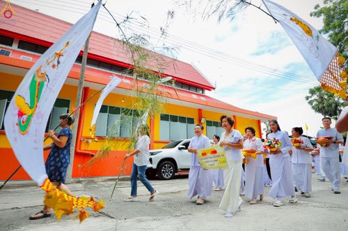 ภาพ No.270267:วันที่ 28 ตุลาคม พ.ศ. 2568 พิธีทอดกฐินสามัคคีทั่วไทย ณ สำนักสงฆ์เทพพิทักษ์ผล ต.แสนสุข อ.เมืองชลบุรี จ.ชลบุรี โดยคณะศิษยานุศิษย์ บูชาธรรม 81 ปี หลวงพ่อธัมมชโย