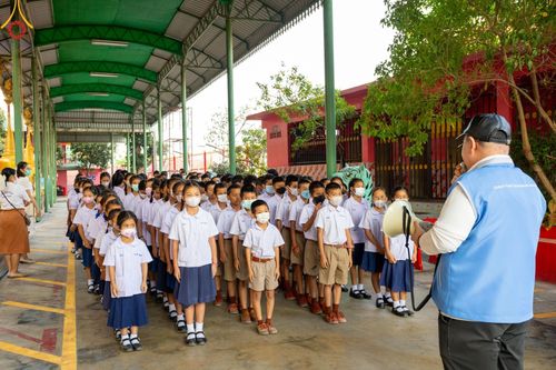 ภาพ No.203469:พิธีทอดผ้าป่าทำนุบำรุงศาสนสถาน ณ วัดตะเคียน ตำบลบางคูเวียง อำเภอบางกรวย จังหวัดนนทบุรี ในโครงการธรรมยาตรา กตัญญูบูชา มหาปูชนียาจารย์ พระมงคลเทพมุนี(สด จนฺทสโร) พระผู้ปราบมาร อนุสรณ์สถาน 7 แห่ง ปีที่ 13 วันที่ 29 มกราคม พ.ศ. 2568