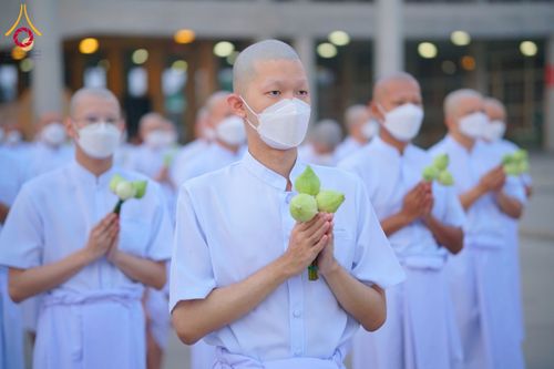 ภาพ No.63096:โครงการอุปสมบทหมู่ บูชาธรรมหลวงพ่อธัมมชโย พ.ศ.2567 ณ ลานธรรม พระมหาธรรมกายเจดีย์ วัดพระธรรมกาย วันที่ 13 เมษายน พ.ศ.2567