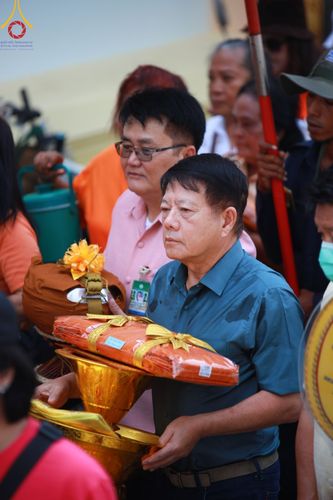 ภาพ No.172360:พิธีทอดกฐิน วัดต้นลุงศรีดงเย็น ต.บ้านช้าง อ.แม่แตง จ.เชียงใหม่ ในโครงการกฐินสามัคคีทั่วไทย 30,000 วัด บูชาธรรม 80 ปี หลวงพ่อธัมมชโย โดยคณะศิษยานุศิษย์วัดพระธรรมกาย วันที่ 30 ตุลาคม พ.ศ. 2567