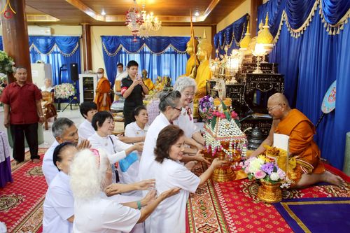 ภาพ No.258624:วันที่ 19 ตุลาคม พ.ศ. 2568 พิธีทอดกฐินสามัคคีทั่วไทย 30,000 วัด โดยคณะศิษยานุศิษย์ บูชาธรรม 81 ปี หลวงพ่อธัมมชโย ณ วัดปุรณาวาส เขตทวีวัฒนา กรุงเทพฯ