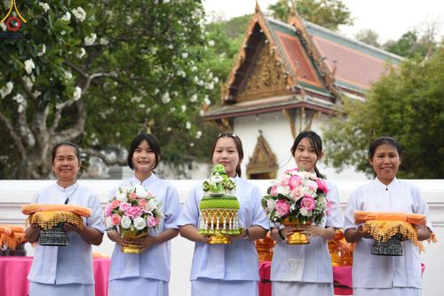 ภาพ No.135524:พิธีขอขมามอบผ้าไตร, พิธีบรรพชาสามเณร ในโครงการบรรพชาสามเณร ฟื้นฟูพระพุทธศาสนาทั่วไทย ณ วัดพระพุทธบาท ราชวรมหาวิหาร อ.พระพุทธบาท จ.สระบุรี วันที่ 6 เมษายน พ.ศ. 2567