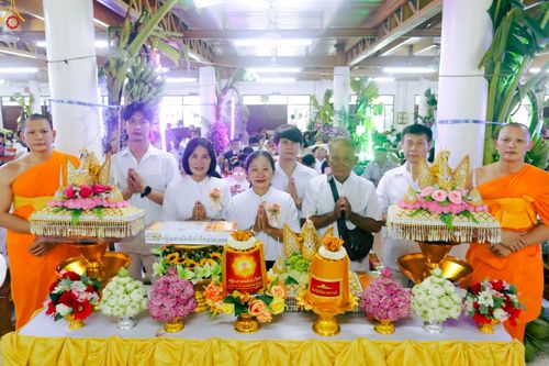 ภาพ No.267364:วันที่ 26 ตุลาคม พ.ศ. 2568 พิธีทอดกฐินสามัคคีทั่วไทย ณ วัดบางภาษี อ.บางเลน จ.นครปฐม โดยคณะศิษยานุศิษย์ บูชาธรรม 81 ปี หลวงพ่อธัมมชโย