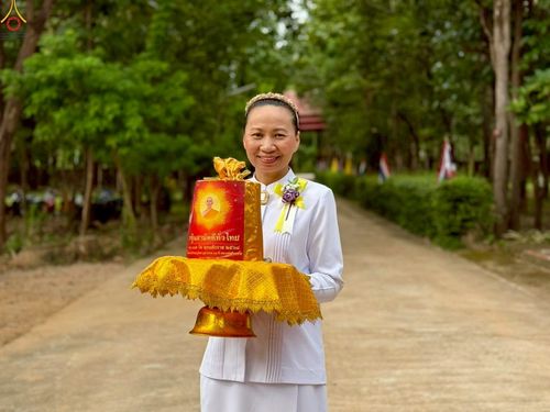 ภาพ No.255874:วันที่ 12 ตุลาคม พ.ศ. 2568 พิธีทอดกฐินสามัคคีทั่วไทย 30,000 วัด โดยคณะศิษยานุศิษย์ บูชาธรรม 81 ปี หลวงพ่อธัมมชโย ณ วัดเทพวิสุทธาราม อ.สมเด็จ จ.กาฬสินธุ์