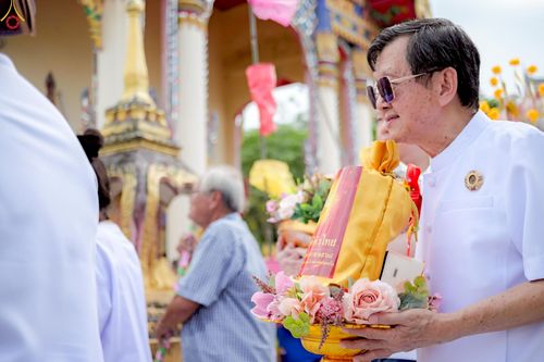 ภาพ No.267101:วันที่ 26 ตุลาคม พ.ศ. 2568 พิธีทอดกฐินสามัคคีทั่วไทย ณ วัดวังแพ อ.แก่งคอย จ.สระบุรี โดยคณะศิษยานุศิษย์ บูชาธรรม 81 ปี หลวงพ่อธัมมชโย