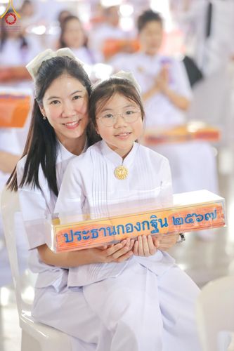 ภาพ No.167657:พิธีทอดกฐิน และ พิธีกรานกฐิน ในวันอาทิตย์ที่ 3 พฤศจิกายน พ.ศ. 2567 ณ วัดพระธรรมกาย จ.ปทุมธานี