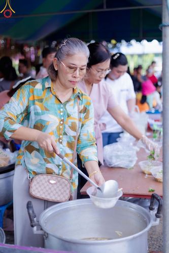 ภาพ No.163021:โครงการกฐินสามัคคีทั่วไทย 30,000 วัด บูชาธรรม 80 ปี หลวงพ่อธัมมชโย โดย คณะศิษยานุศิษย์วัดพระธรรมกาย ณ วัดบ้านช้าง ต.ลำตาเสา อ.วังน้อย จ.พระนครศรีอยุธยา วันที่ 19 ตุลาคม พ.ศ. 2567