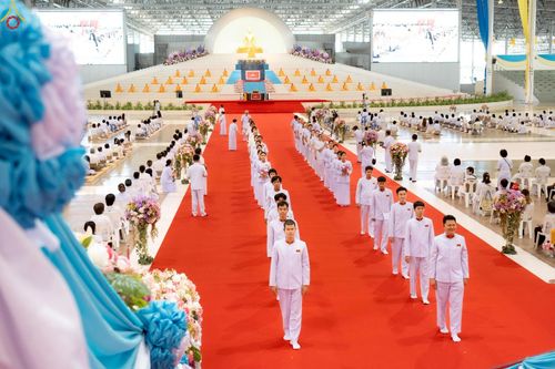 ภาพ No.242488:วันอาทิตย์ที่ 31 สิงหาคม พ.ศ. 2568 งานบุญวันอาทิตย์ พิธีจุดเทียนใจ ไฟนิรันด์ อนันตชัย ณ วัดพระธรรมกาย จ.ปทุมธานี