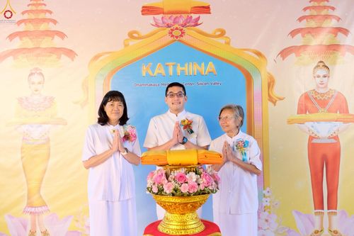 ภาพ No.255589:วันที่ 12 ตุลาคม พ.ศ. 2568 พิธีทอดกฐินสามัคคี  ณ วัดพระธรรมกายซิลิคอนวัลเลย์  สหรัฐอเมริกา 